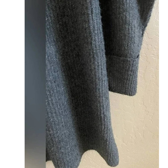 Topshop Funnel Neck Sweater Dress Size 2 Gray NWT Cuffed Ribbed Relaxed Fit - Picture 6 of 7